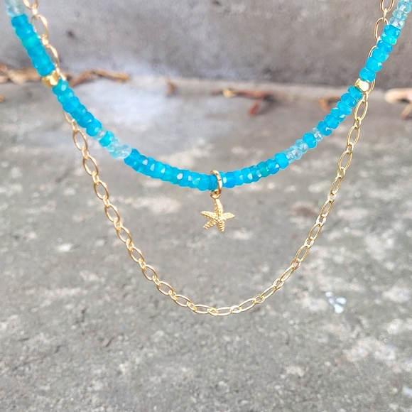 🧜🏻‍♀️ Opal & Apatite Starfish Beaded Necklace 🫧 NWOT - Picture 2 of 9
